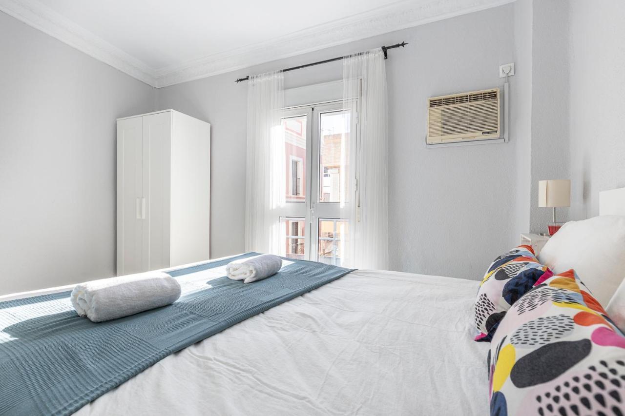 Pureza Dreams De Sevilla Oasis En Triana Luaran gambar
