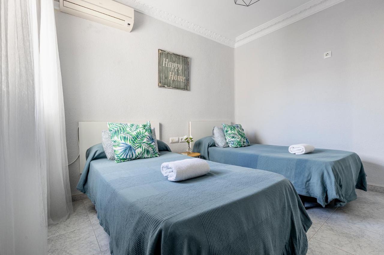 Pureza Dreams De Sevilla Oasis En Triana Luaran gambar